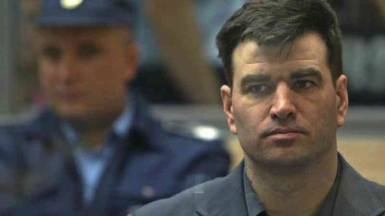 El asesino serbio “se parece al hombre visto cerca de la casa de Jill Dando el día del asesinato”