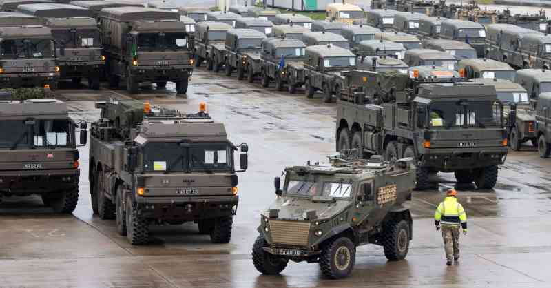 Se enviarán cientos de vehículos a Ucrania en el último paquete de asistencia del gobierno