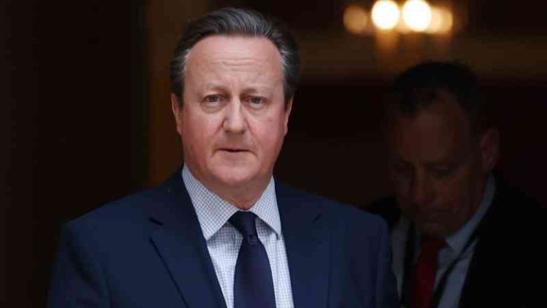 La Oficina de Asuntos Exteriores se niega a compartir detalles del trabajo de Cameron en China.